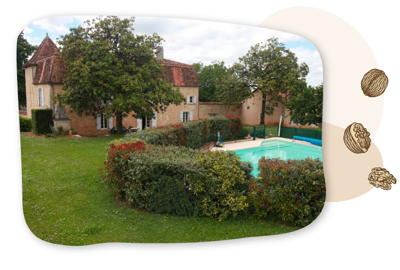Gîte à la ferme en Charente, à Mainzac, avec piscine