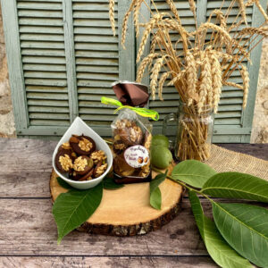 Mendiants aux noix - Ferme Les 2 Noix'elles à Mainzac en Charente